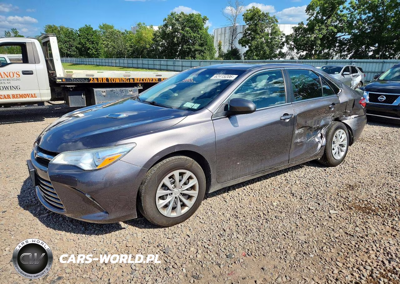 2017 Toyota Camry Le