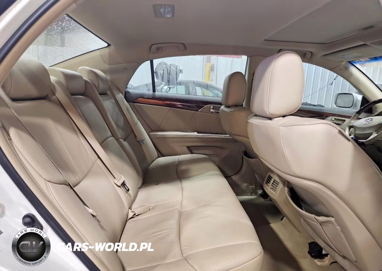 2010 Toyota Avalon Limited VIN:4T1BK3DB3AU358490 - 10