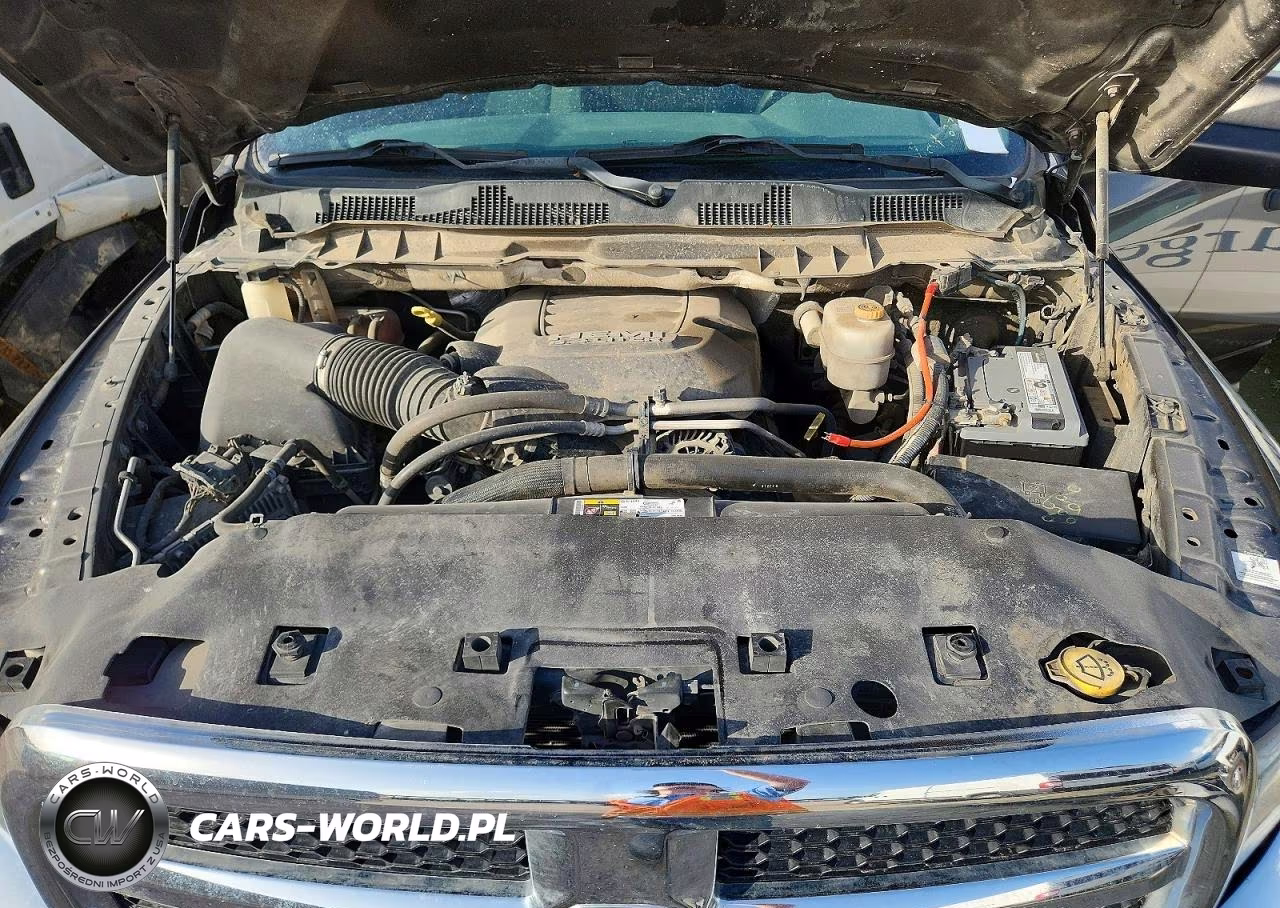 2018 Ram 2500 St VIN:3C6UR5HJ6JG380614 - 11