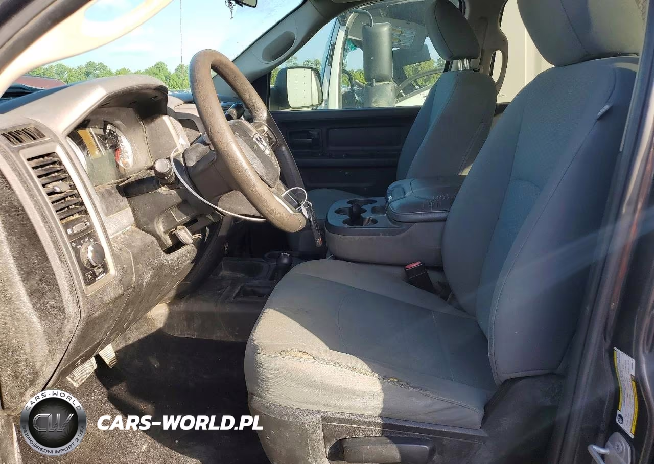 2018 Ram 2500 St VIN:3C6UR5HJ6JG380614 - 7