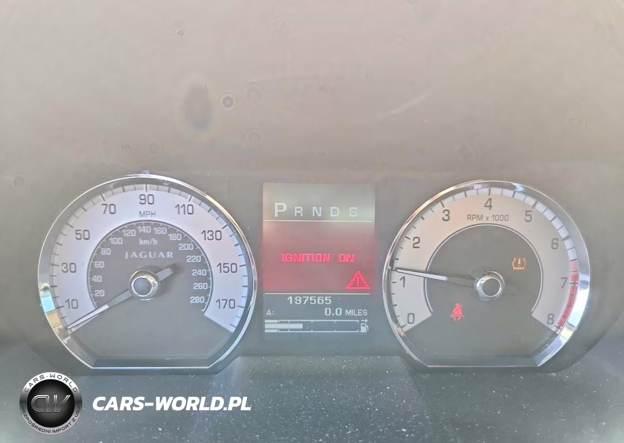 2011 Jaguar Xf Premium VIN:SAJWA0GB6BLR90069 - 9