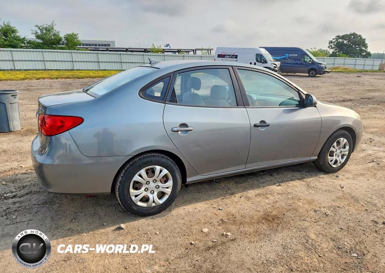 2010 Hyundai Elantra Gls VIN:KMHDU4AD5AU830266 - 3