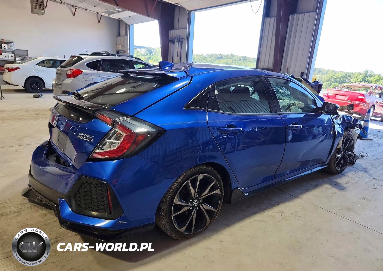 2018 Honda Civic Sport Touring VIN:SHHFK7H98JU415875 - 3