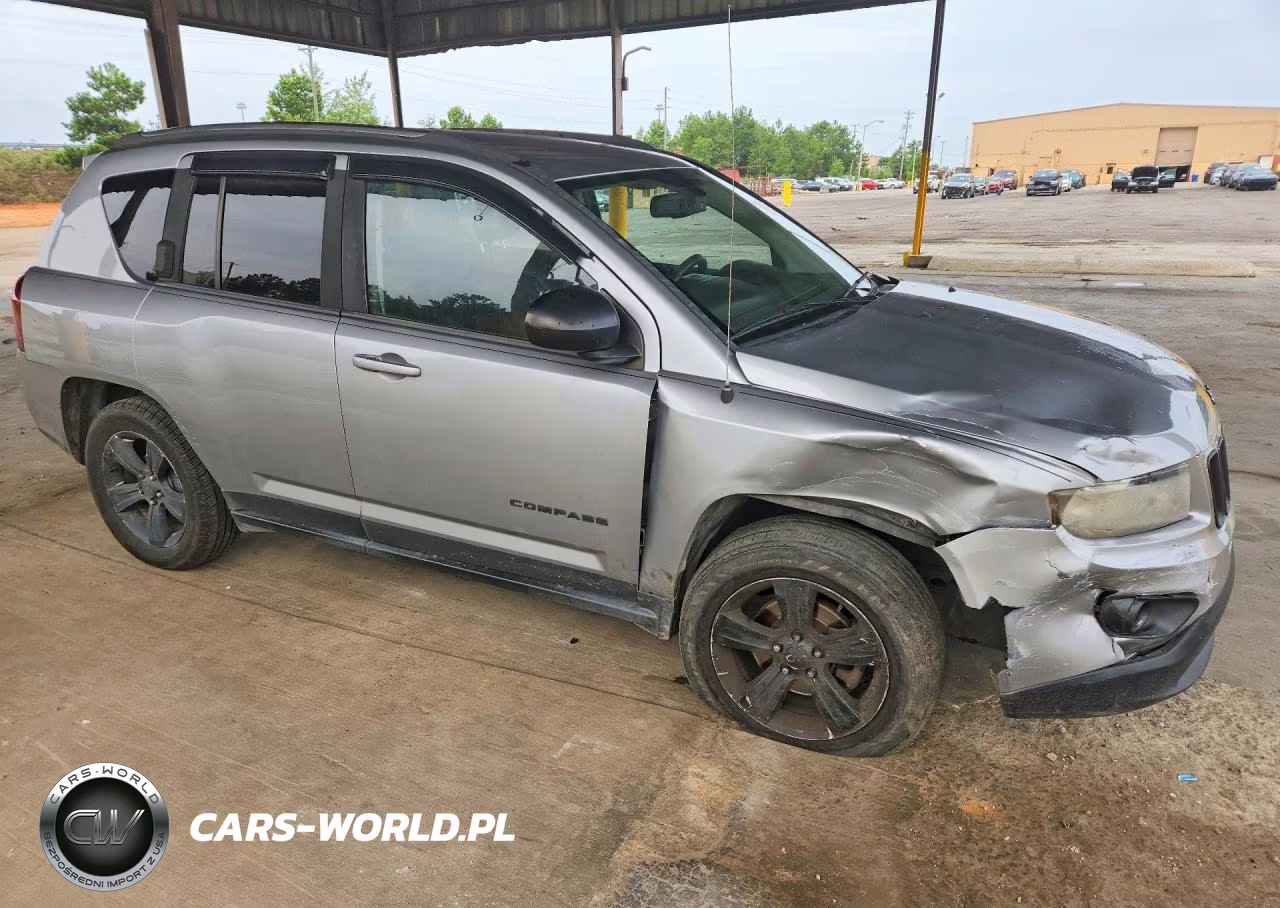 2014 Jeep Compass Sport VIN:1C4NJCBB1ED754513 - 4