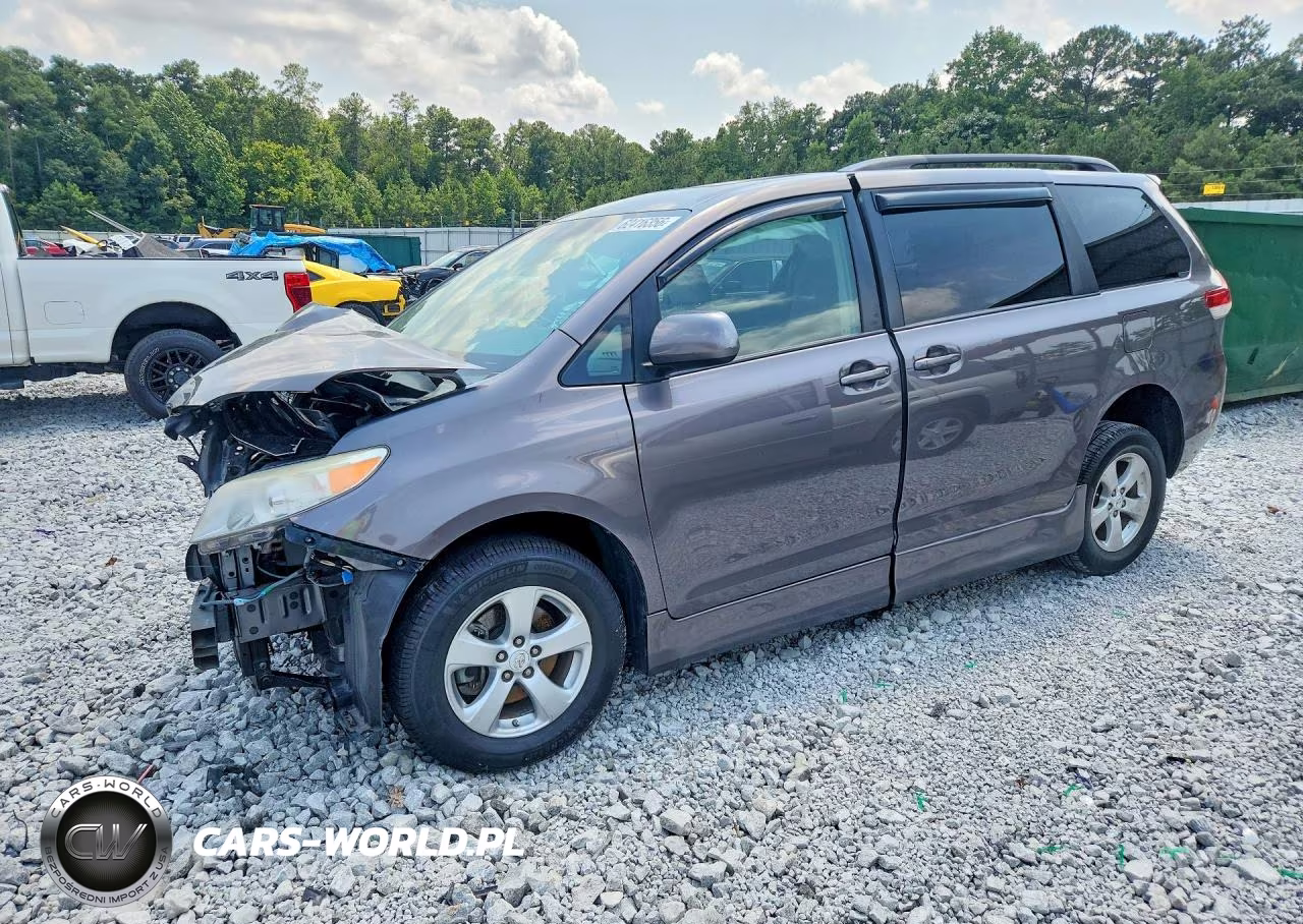 2011 Toyota Sienna Le VIN:5TDKK3DC2BS041397 - 1