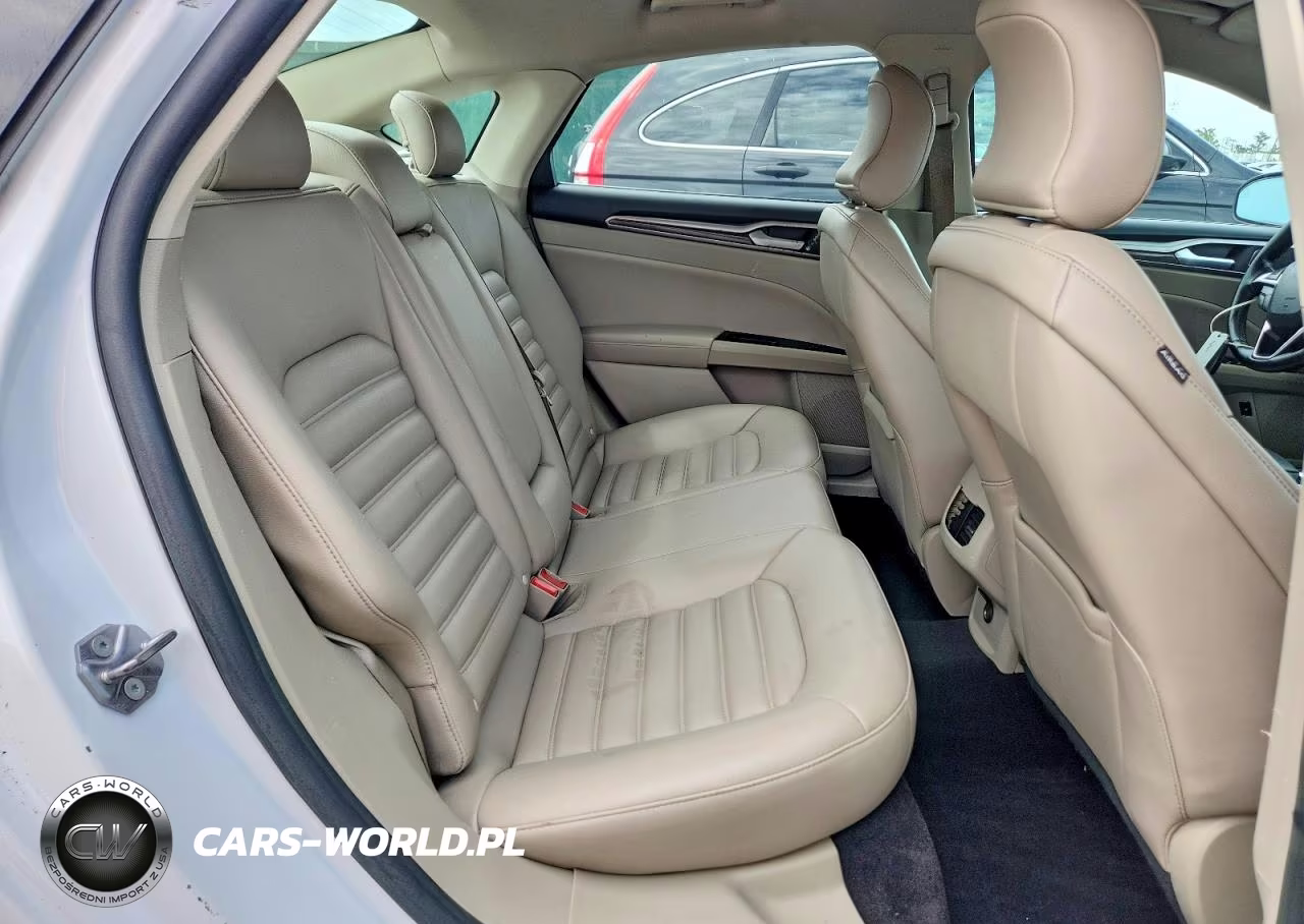 2019 Ford Fusion Sel VIN:3FA6P0MU7KR137349 - 10
