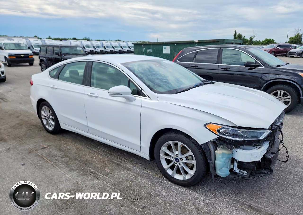 2019 Ford Fusion Sel VIN:3FA6P0MU7KR137349 - 4