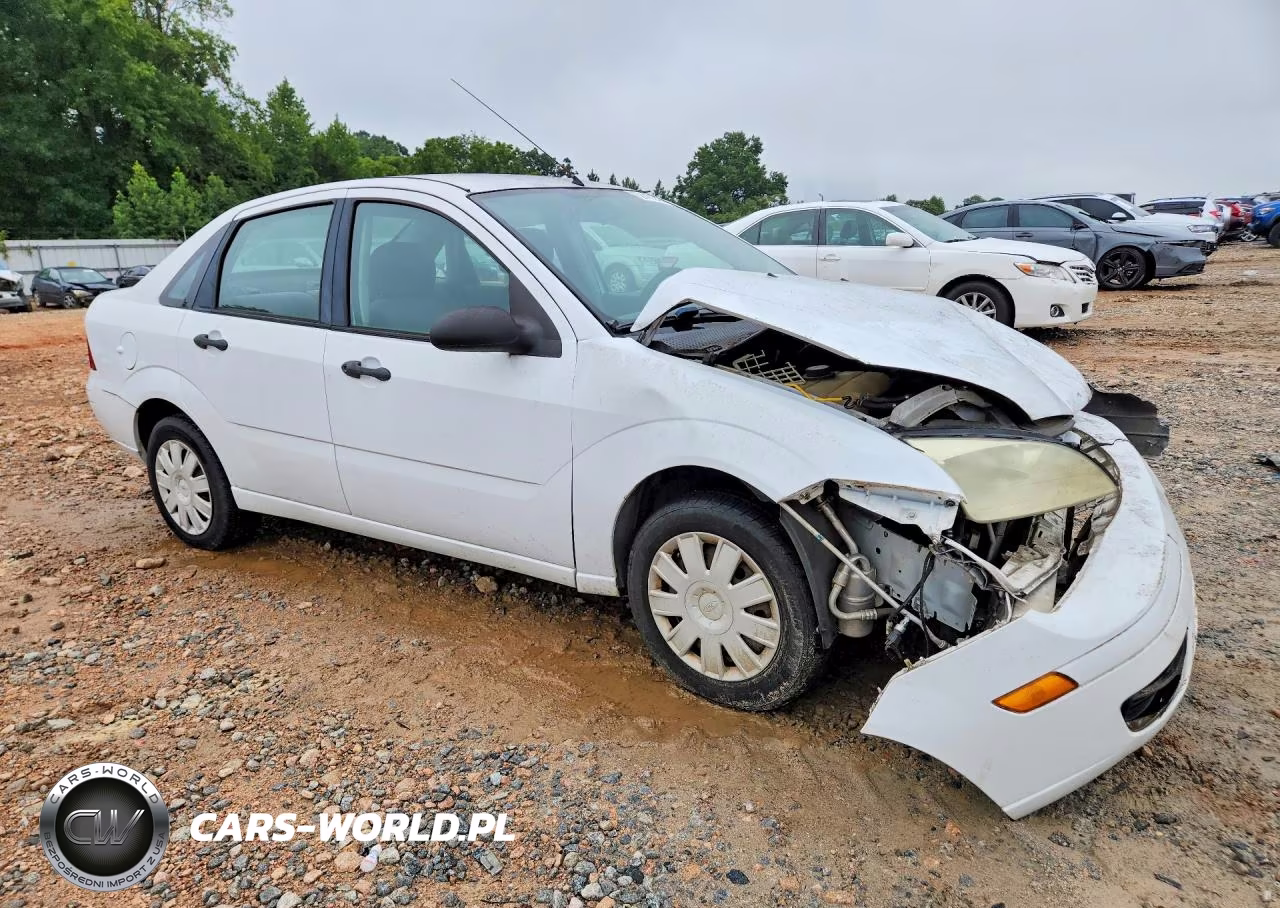 2007 Ford Focus Zx4 VIN:1FAFP34N67W150561 - 4