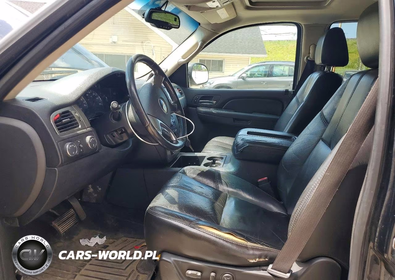 2007 Chevrolet Tahoe K1500 VIN:1GNFK130X7R319022 - 7