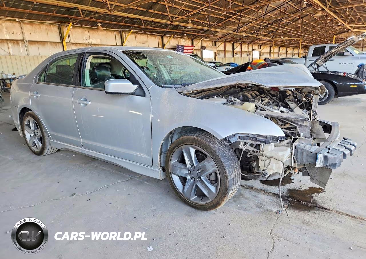 2011 Ford Fusion Sport VIN:3FAHP0KC6BR121341 - 4