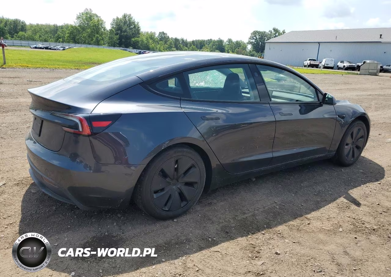 2024 Tesla Model 3 VIN:5YJ3E1EA0RF769473 - 3