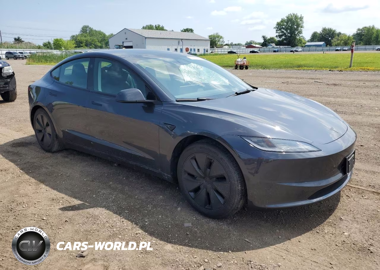2024 Tesla Model 3 VIN:5YJ3E1EA0RF769473 - 4
