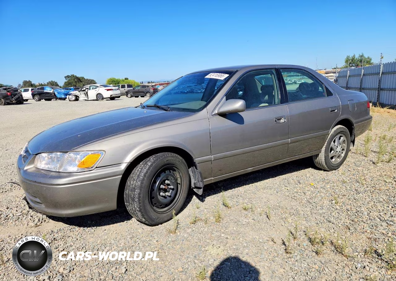 2000 Toyota Camry Le V6