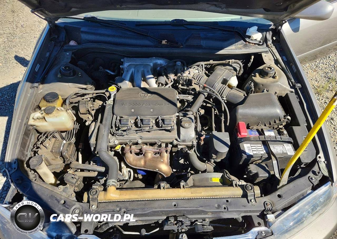 2000 Toyota Camry Le V6 VIN:4T1BF22K6YU112044 - 11