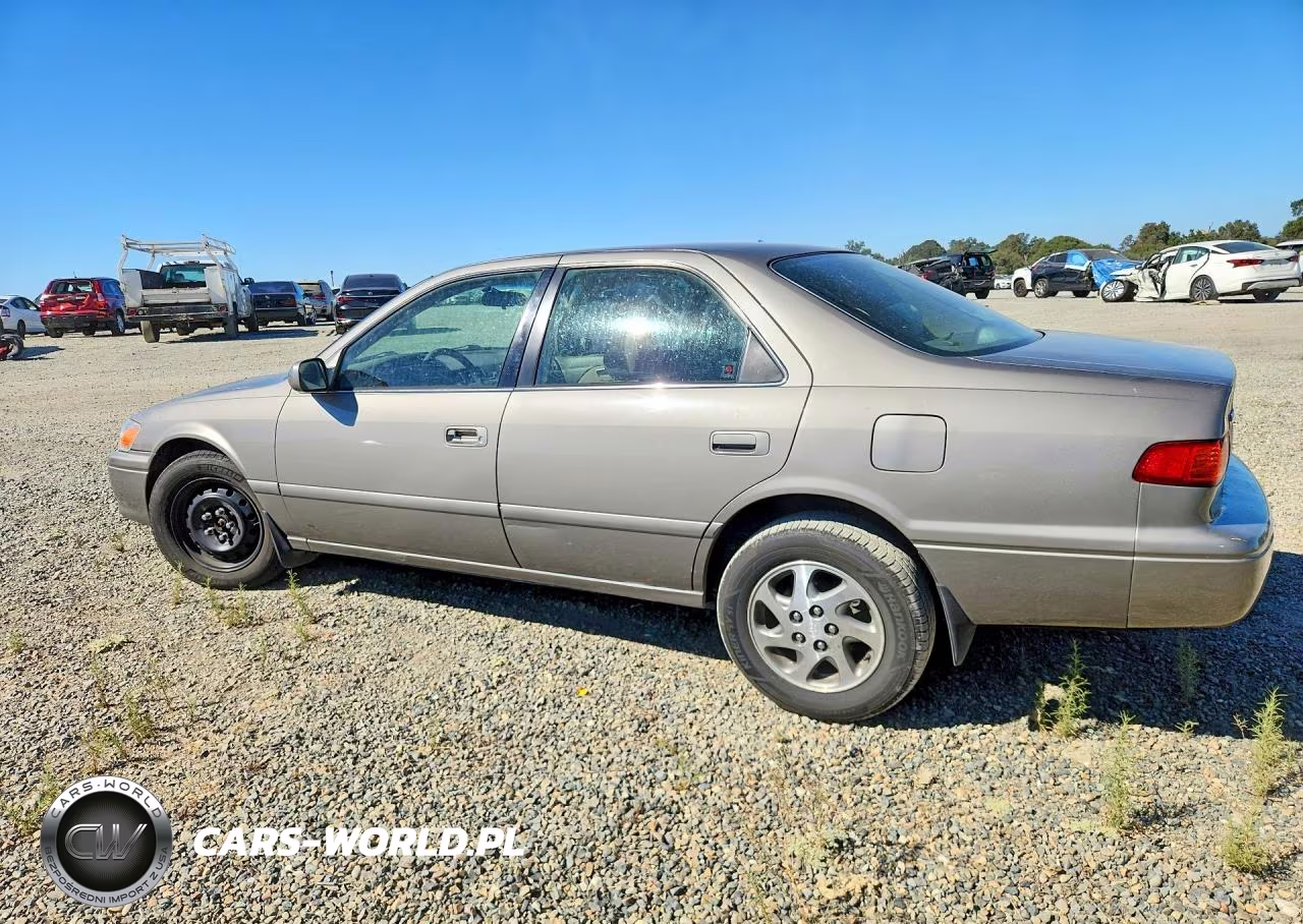 2000 Toyota Camry Le V6 VIN:4T1BF22K6YU112044 - 2
