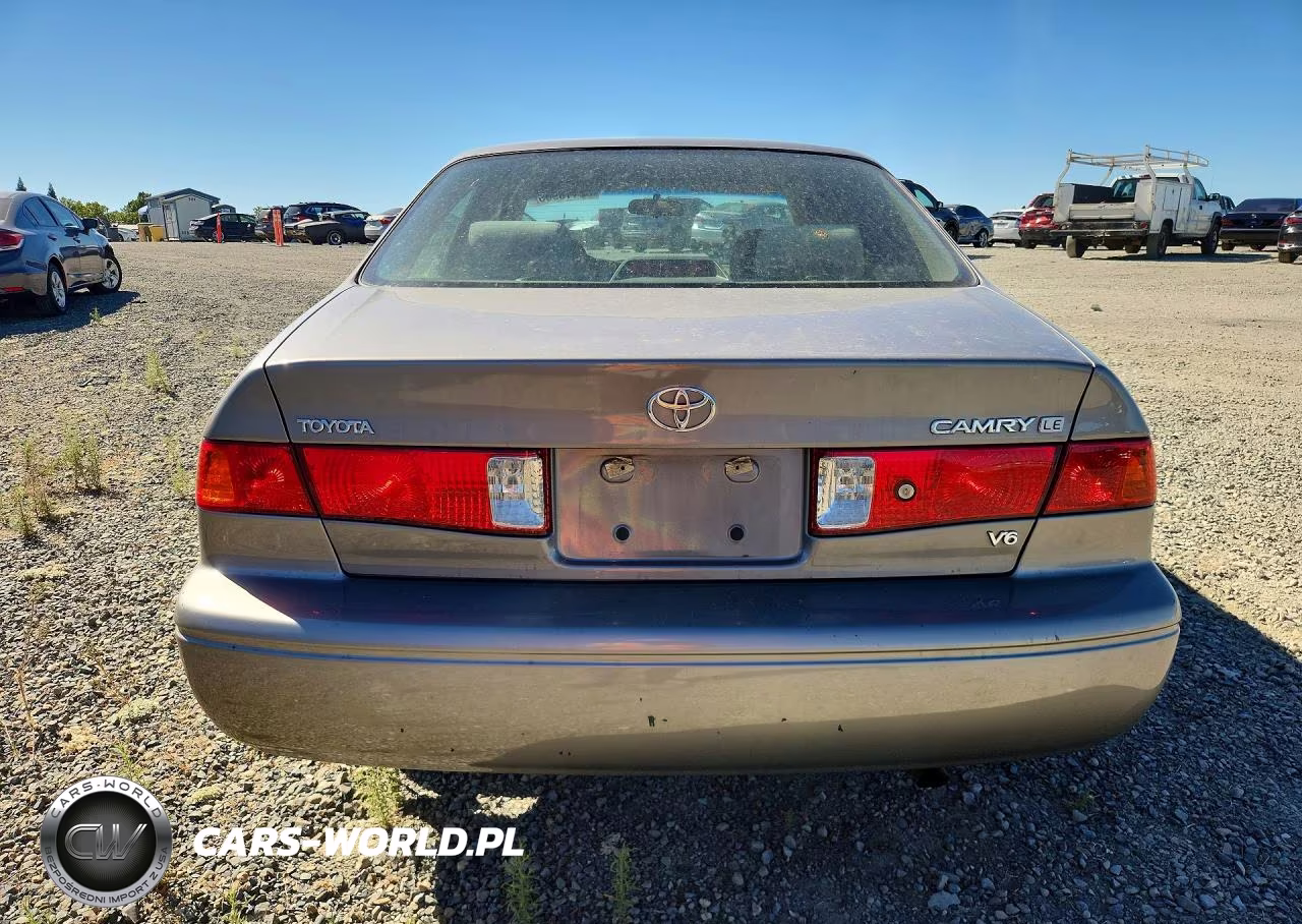 2000 Toyota Camry Le V6 VIN:4T1BF22K6YU112044 - 6