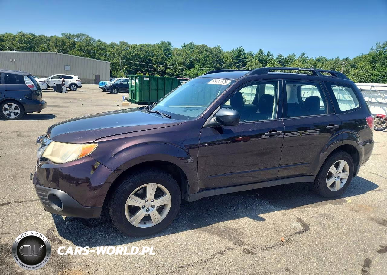 2013 Subaru Forester 2.5X – zdjęcie 1 z 13