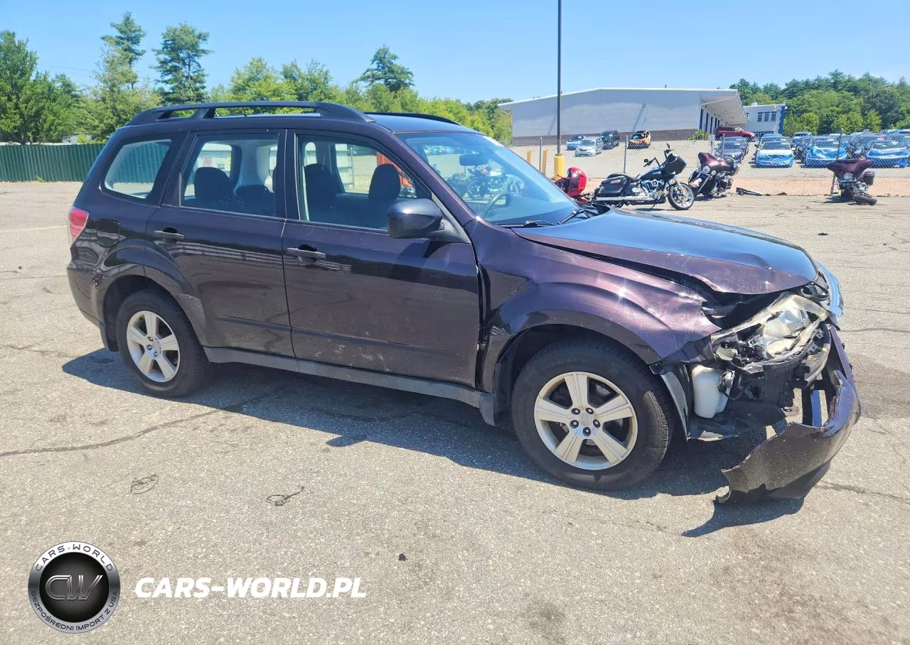 2013 Subaru Forester 2.5X VIN:JF2SHABC0DH445720 - 4