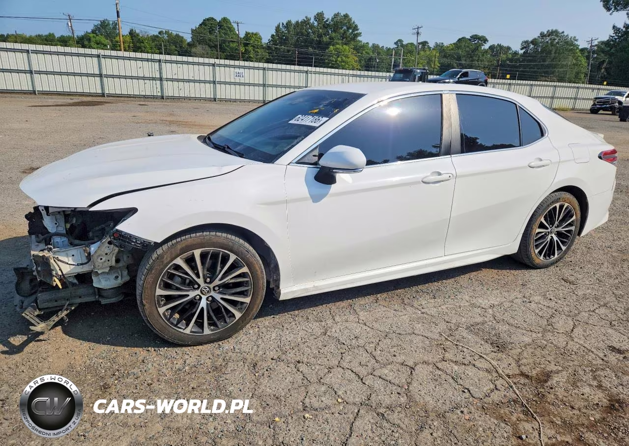 2018 Toyota Camry Se VIN:4T1B11HK7JU073938 - 1