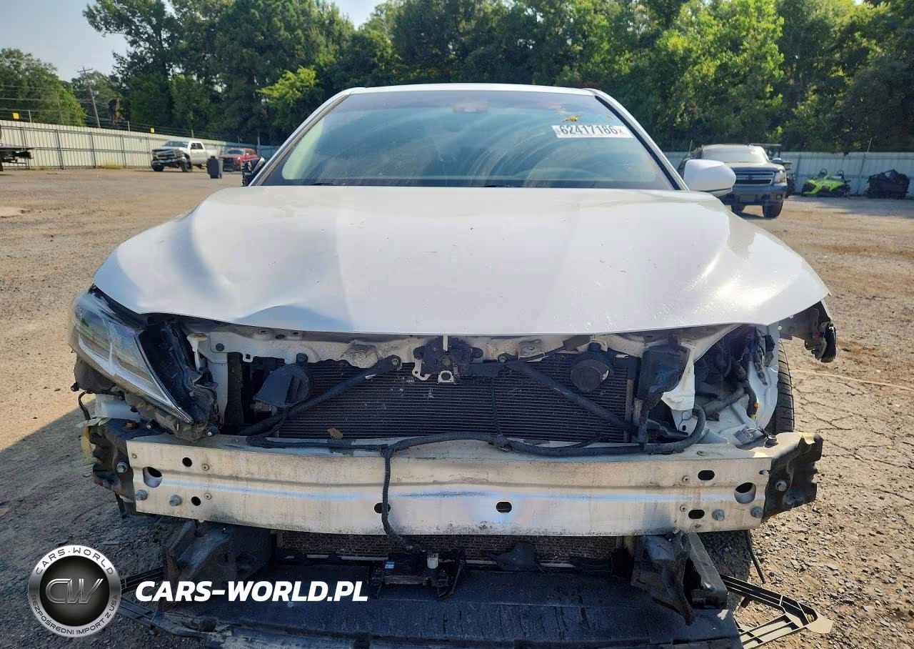 2018 Toyota Camry Se VIN:4T1B11HK7JU073938 - 5