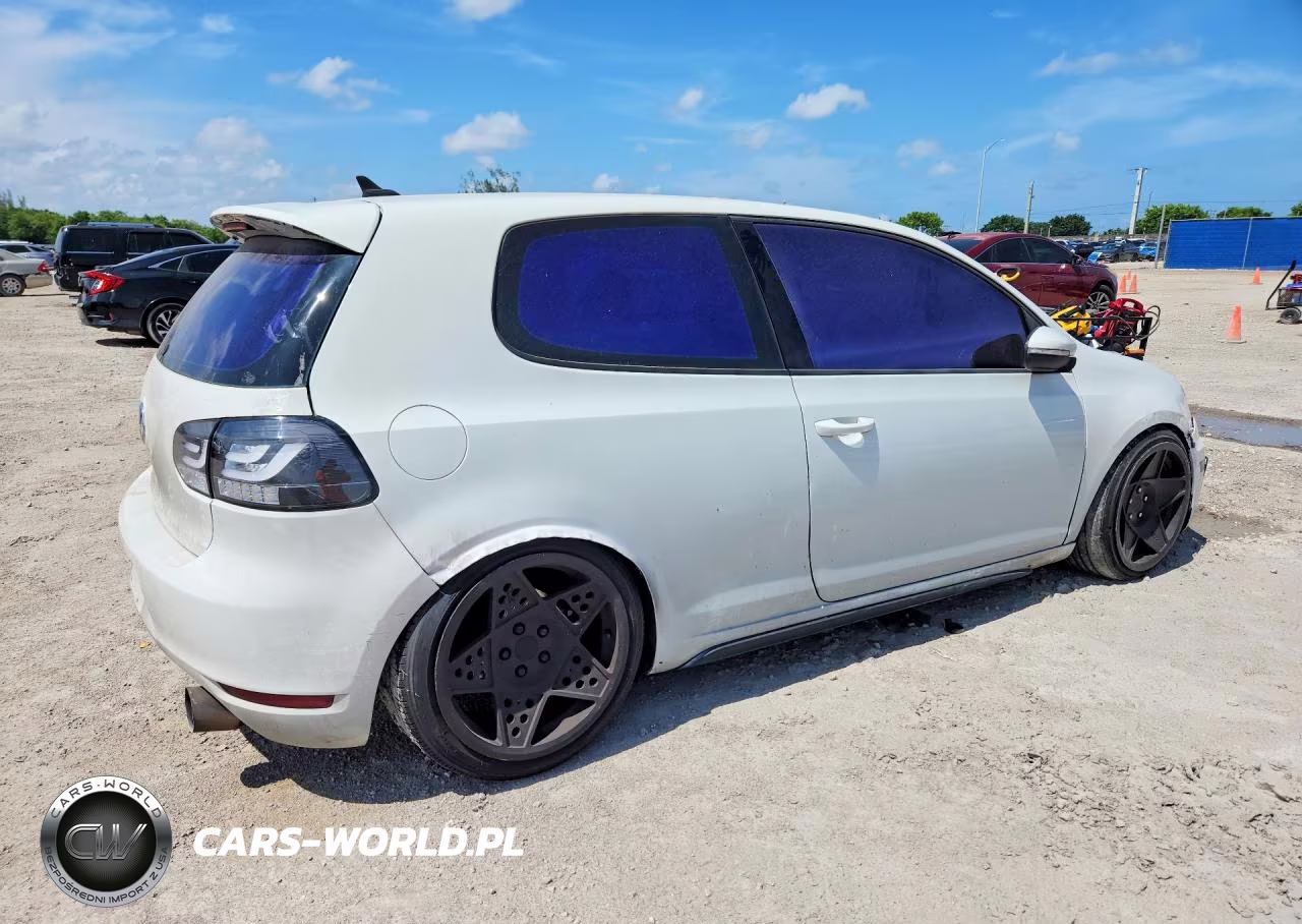 2012 Volkswagen Gti VIN:WVWFD7AJ4CW333592 - 3