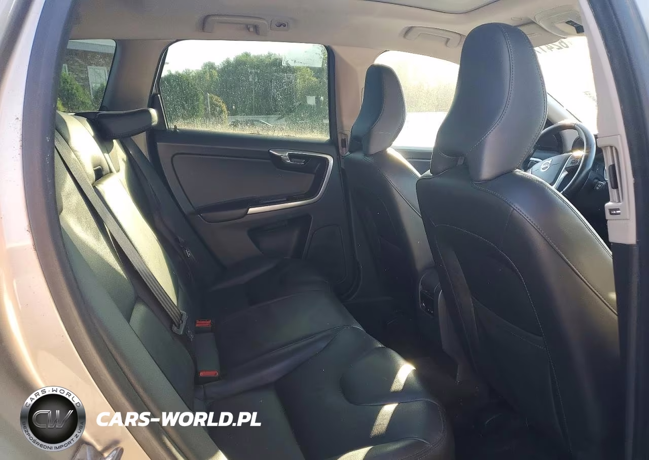 2016 Volvo Xc60 T5 Platinum VIN:YV4612RM6G2824640 - 11