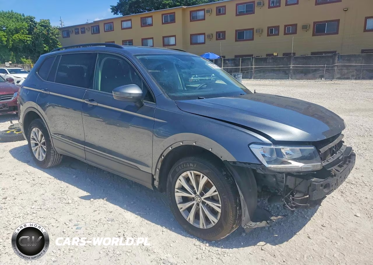 2020 Volkswagen Tiguan S VIN:3VV1B7AX5LM083379 - 4