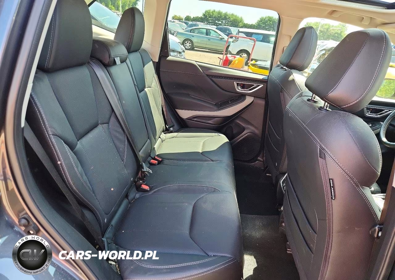 2023 Subaru Forester Limited VIN:JF2SKAPCXPH537433 - 11