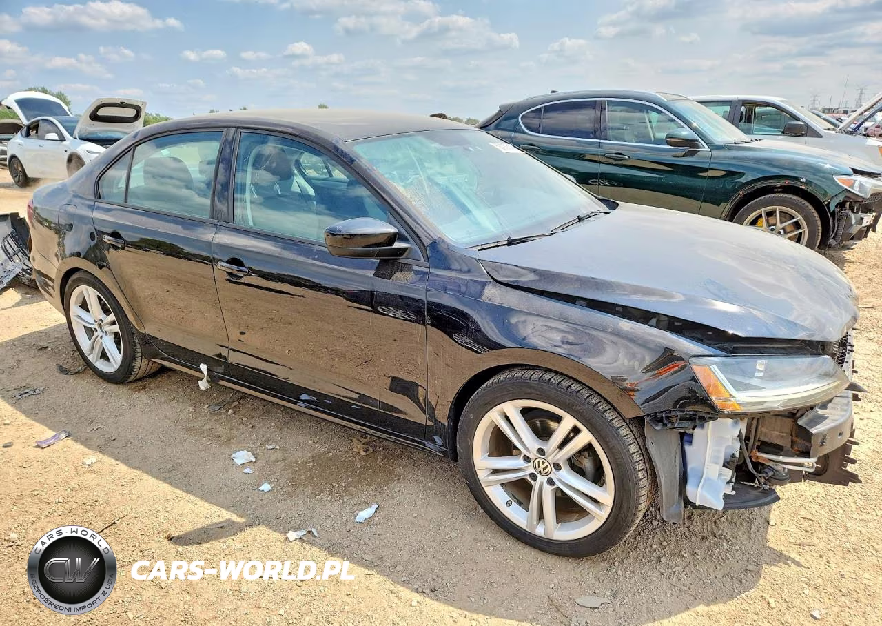 2018 Volkswagen Jetta S VIN:3VW2B7AJ7JM248132 - 4