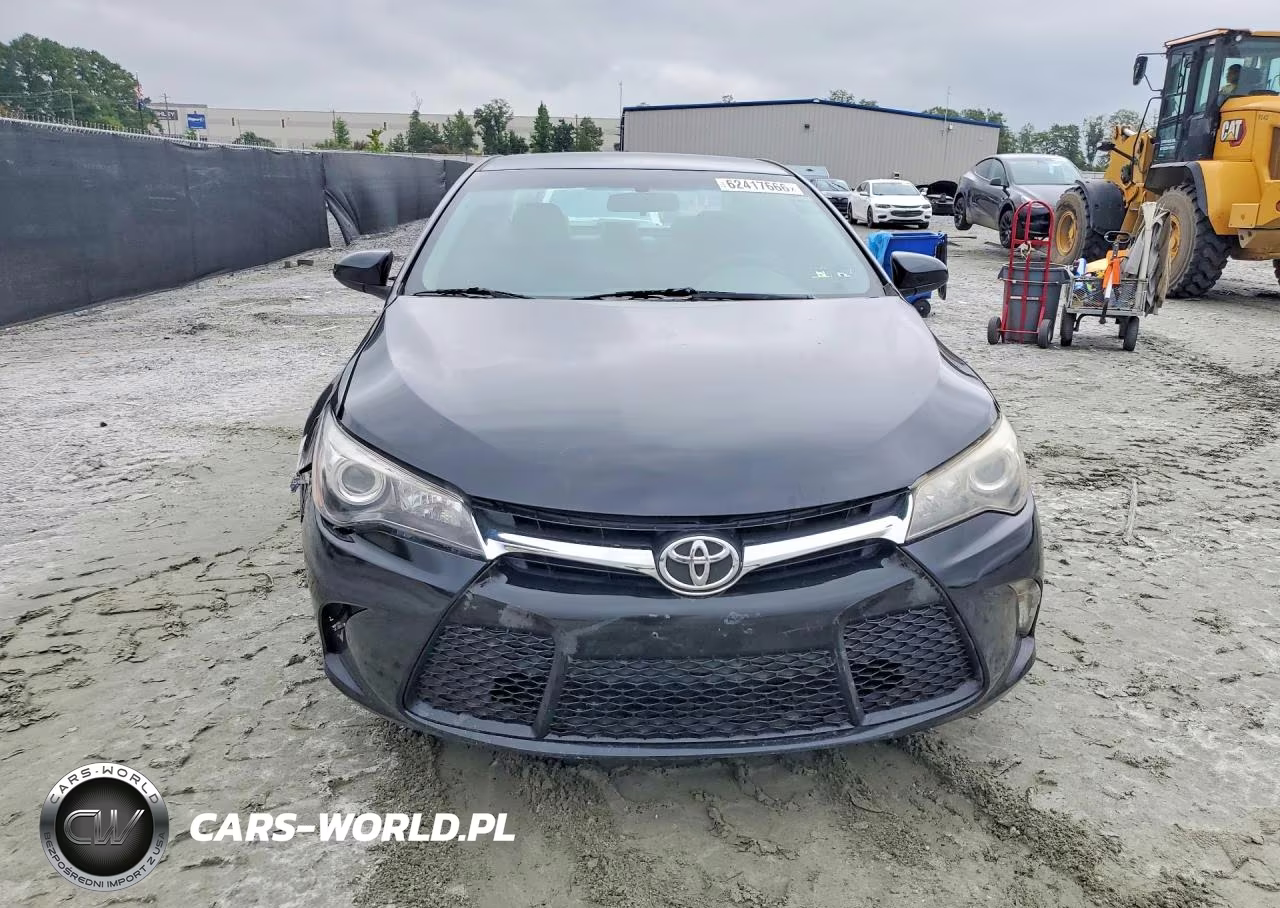 2017 Toyota Camry Se VIN:4T1BF1FK2HU682885 - 5