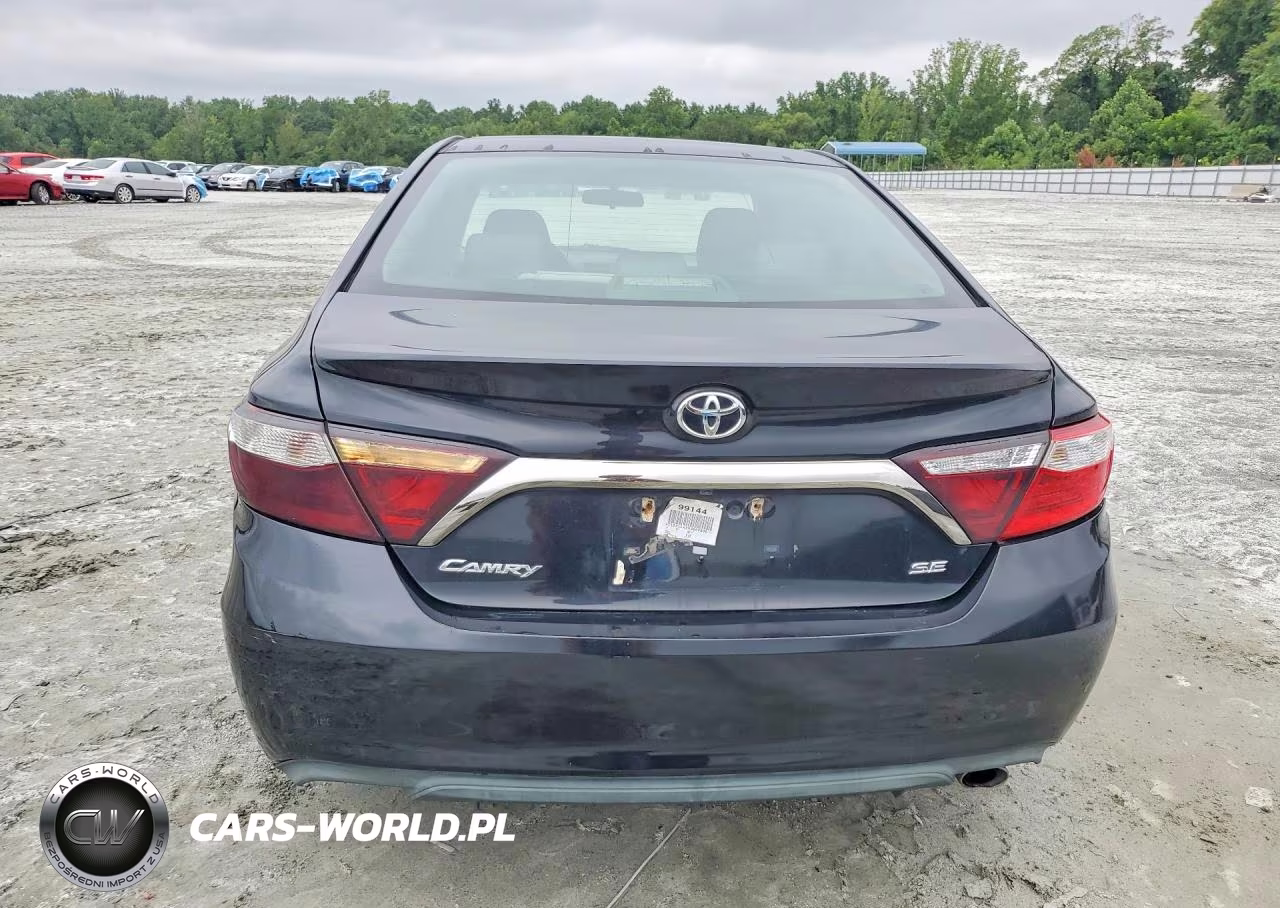 2017 Toyota Camry Se VIN:4T1BF1FK2HU682885 - 6
