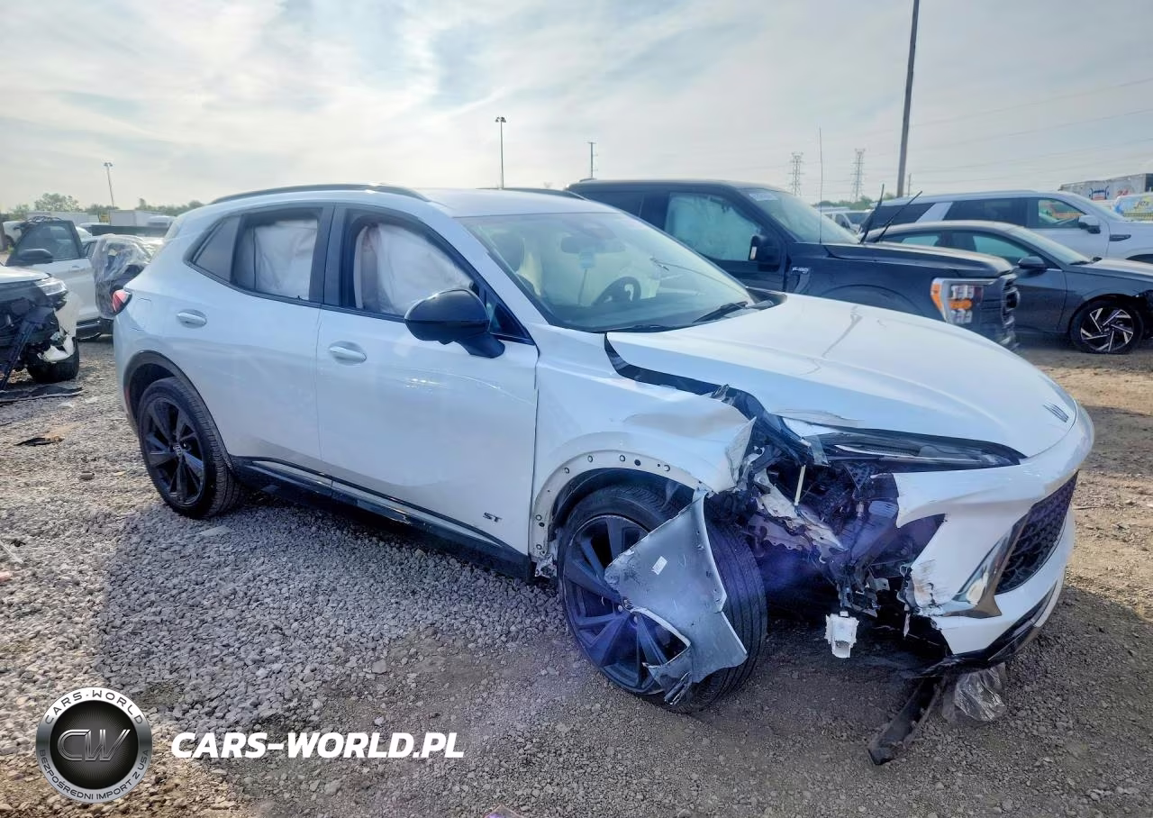 2025 Buick Envision Sport Touring VIN:LRBFZLE43SD096584 - 4