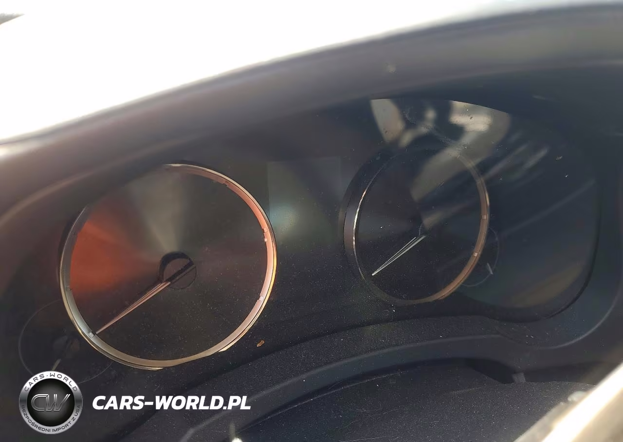 2018 Lexus Is 300 VIN:JTHC81D26J5030999 - 9