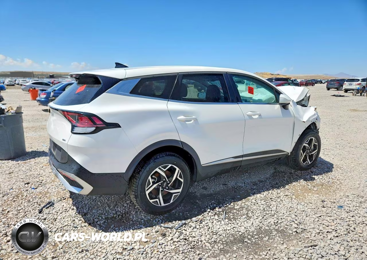 2023 Kia Sportage Lx VIN:KNDPUCAF6P7087136 - 3