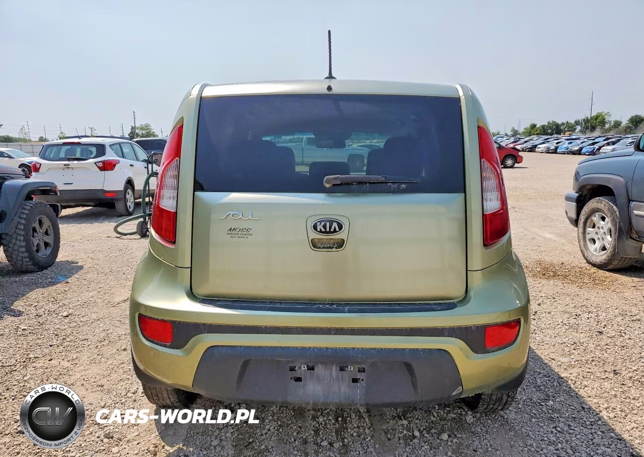 2013 Kia Soul Base VIN:KNDJT2A51D7483268 - 6
