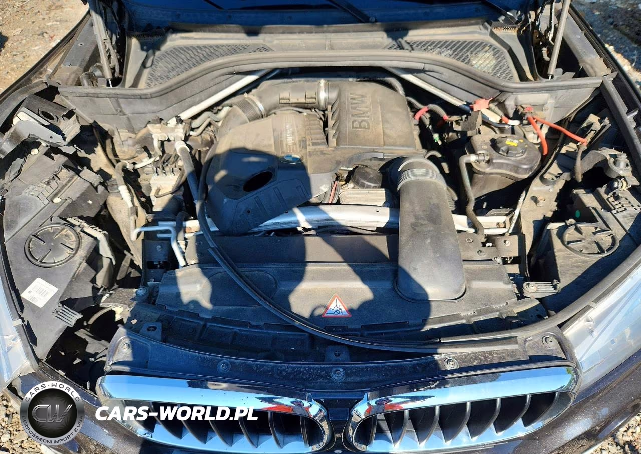 2014 BMW X5 xDrive35I VIN:5UXKR0C56E0H23902 - 12