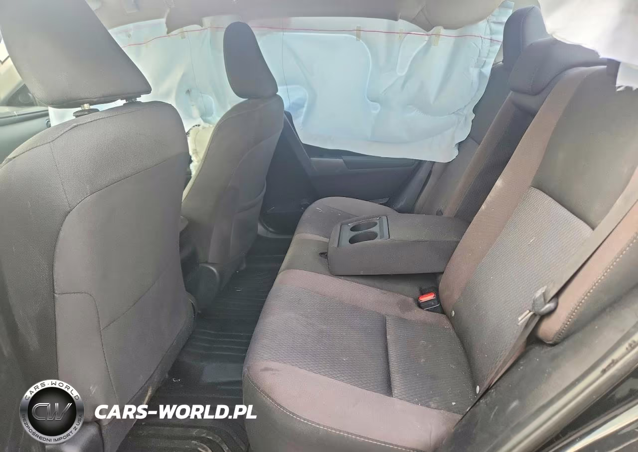 2017 Toyota Corolla Le VIN:2T1BURHE2HC848836 - 10