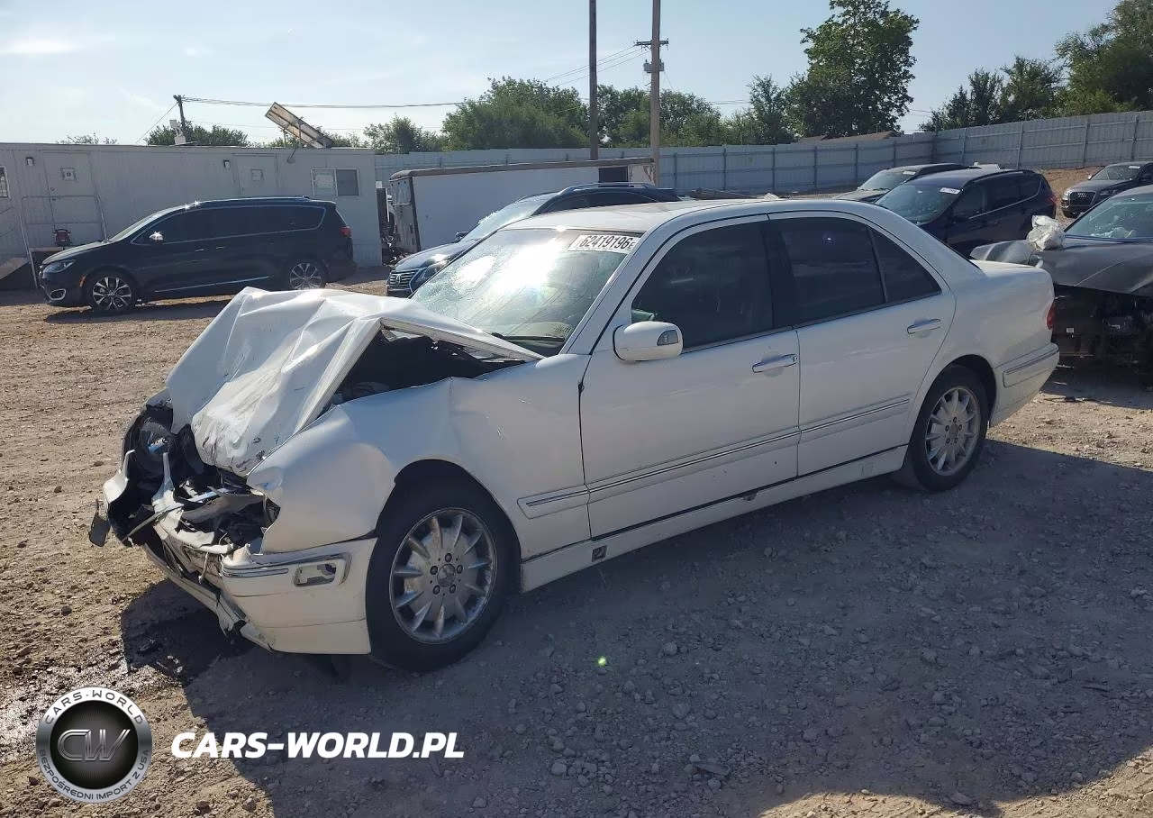 2001 Mercedes-Benz E 320
