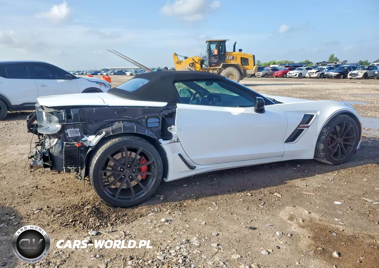 2019 Chevrolet Corvette Grand Sport 1Lt VIN:1G1YW3D75K5107277 - 3