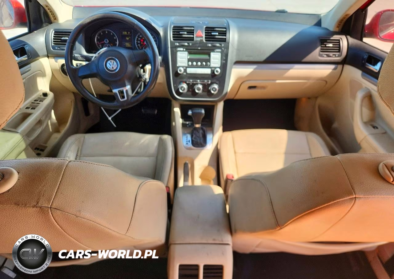 2010 Volkswagen Jetta VIN:3VWRZ7AJ2AM095105 - 8