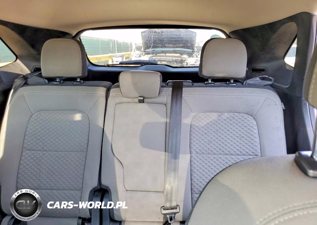 2020 Ford Escape Se VIN:1FMCU0G65LUB89782 - 10