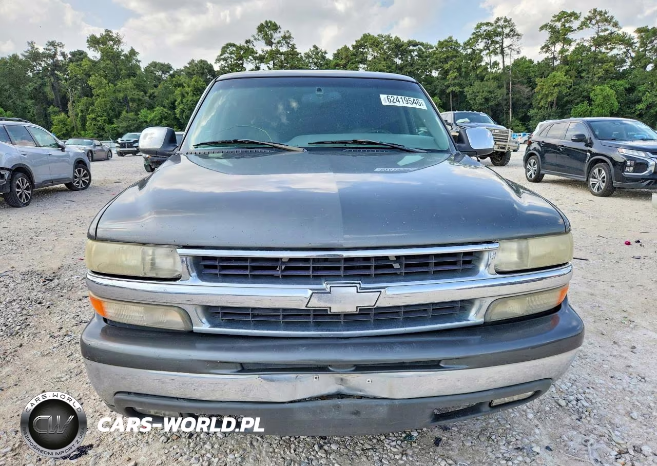 2000 Chevrolet Suburban C1500 VIN:3GNEC16T6YG169328 - 5