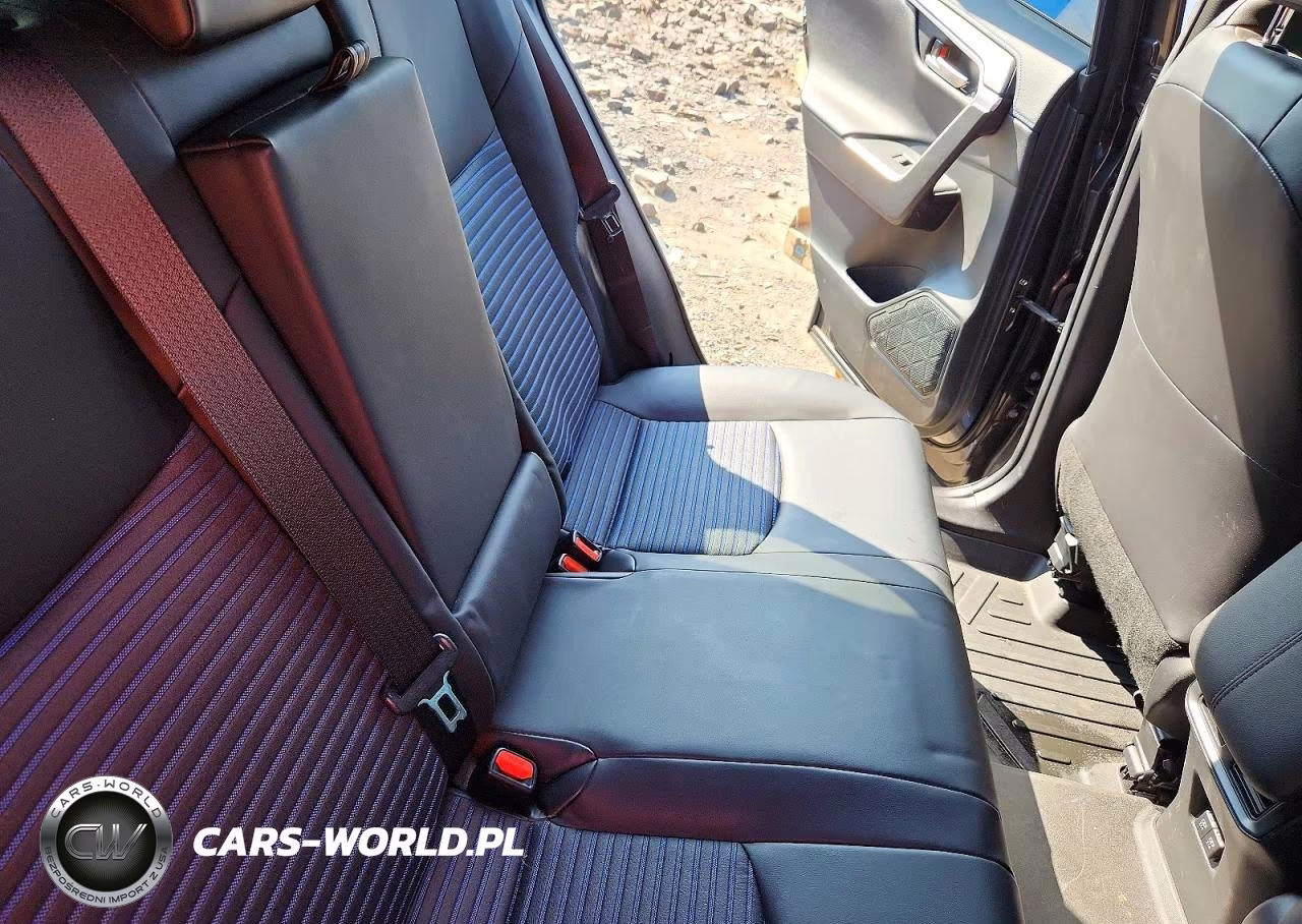 2020 Toyota Rav4 Xse VIN:JTMEWRFV2LJ033561 - 11