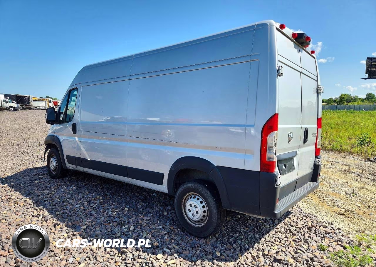2024 Ram Promaster 2500 Delivery Van VIN:3C6LRVDG4RE119575 - 2