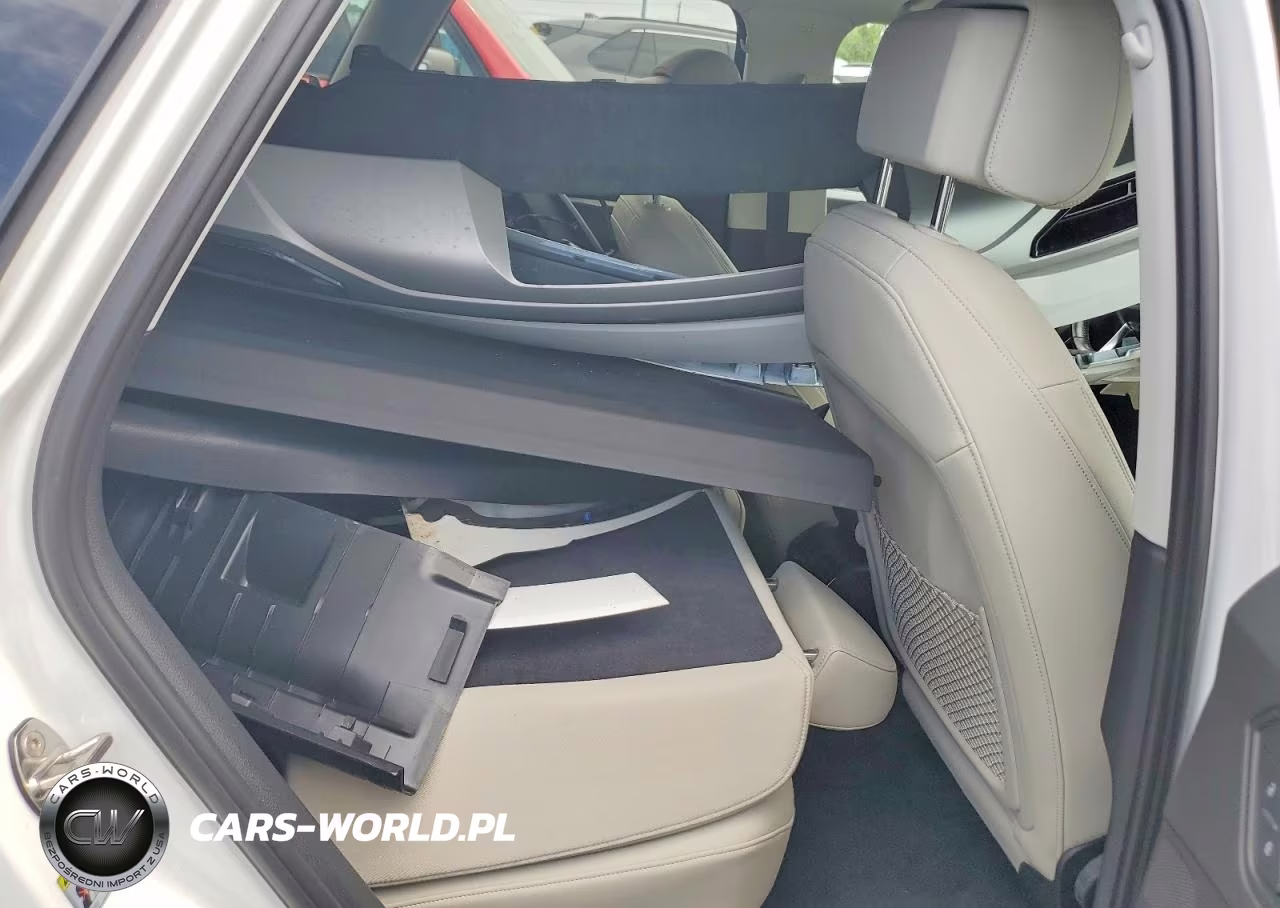 2020 Audi Q3 Premium VIN:WA1AECF34L1068559 - 11