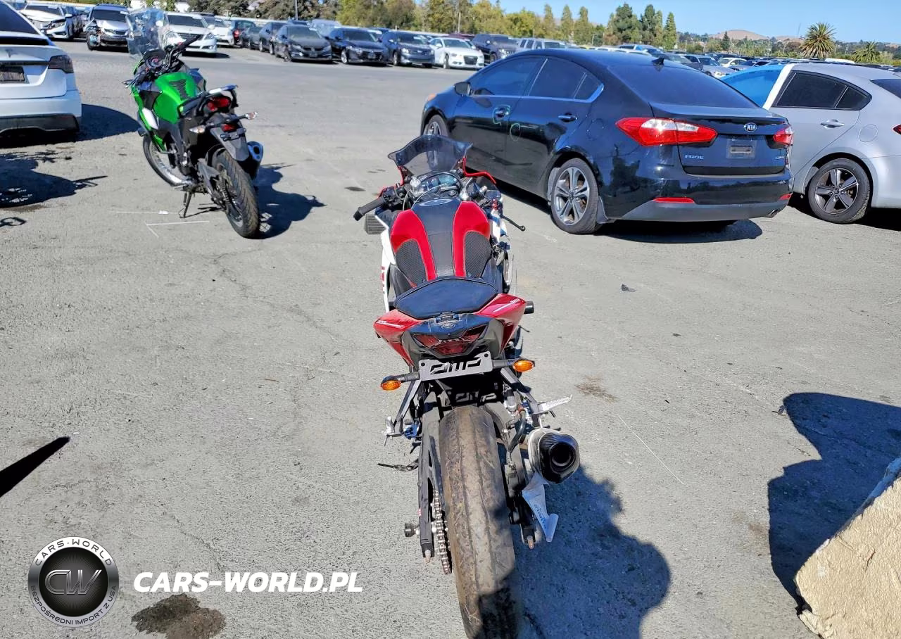 2015 Yamaha Yzfr3 VIN:MH3RH06Y2FK006698 - 4