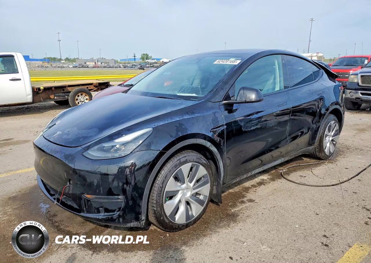2023 Tesla Model Y – zdjęcie 1 z 13