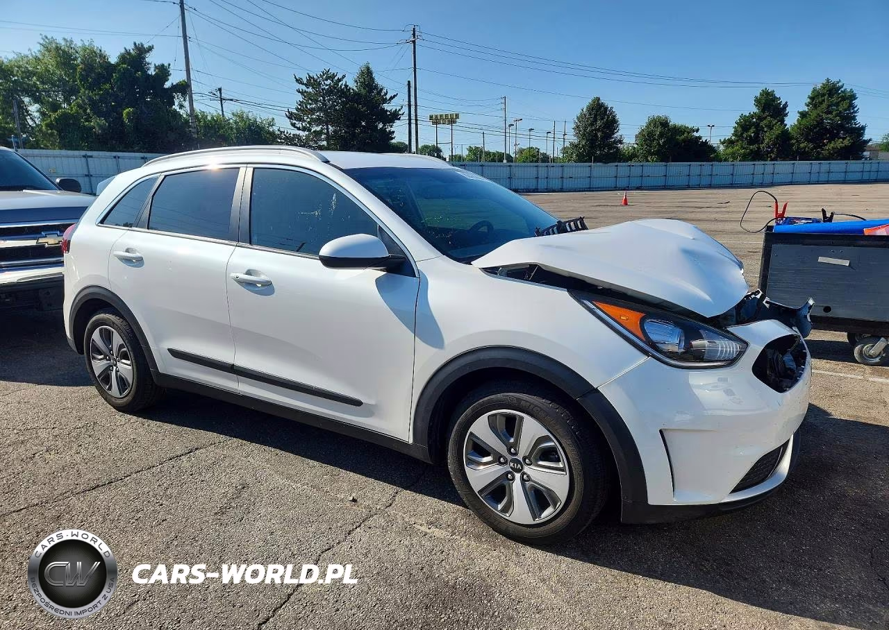 2017 Kia Niro Lx VIN:KNDCB3LC4H5085518 - 4