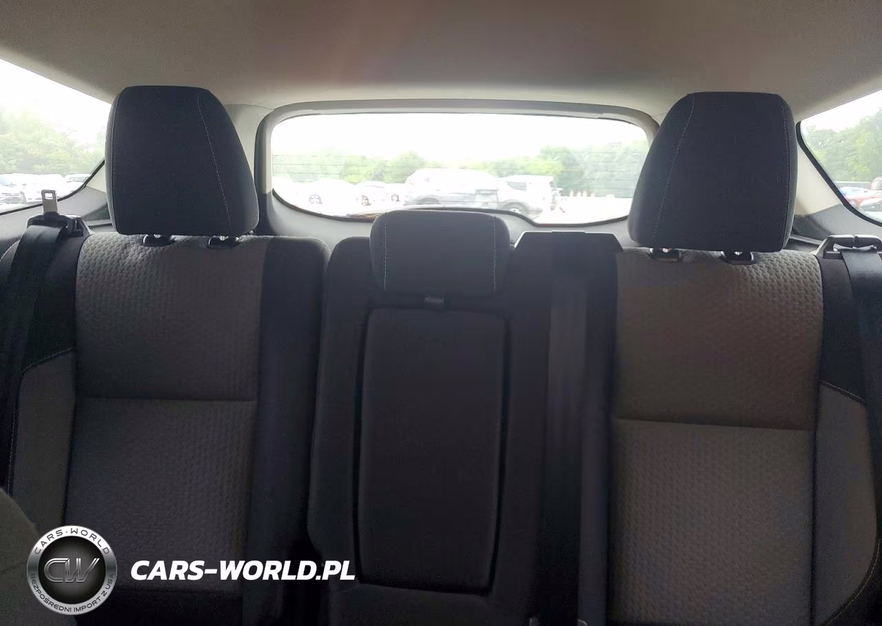 2019 Ford Escape Se VIN:1FMCU0GD9KUB06755 - 10