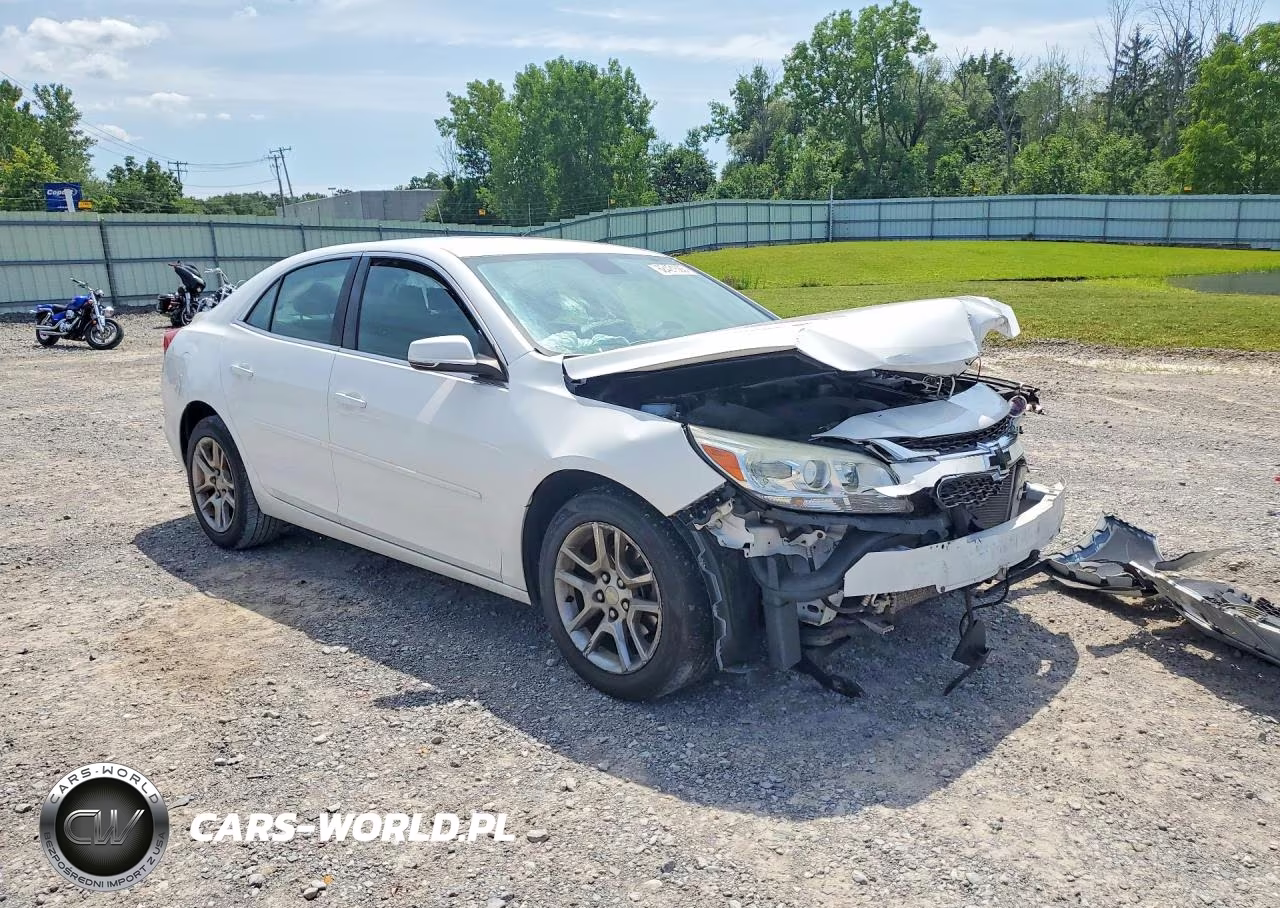2015 Chevrolet Malibu 1Lt VIN:1G11C5SL0FF190574 - 4